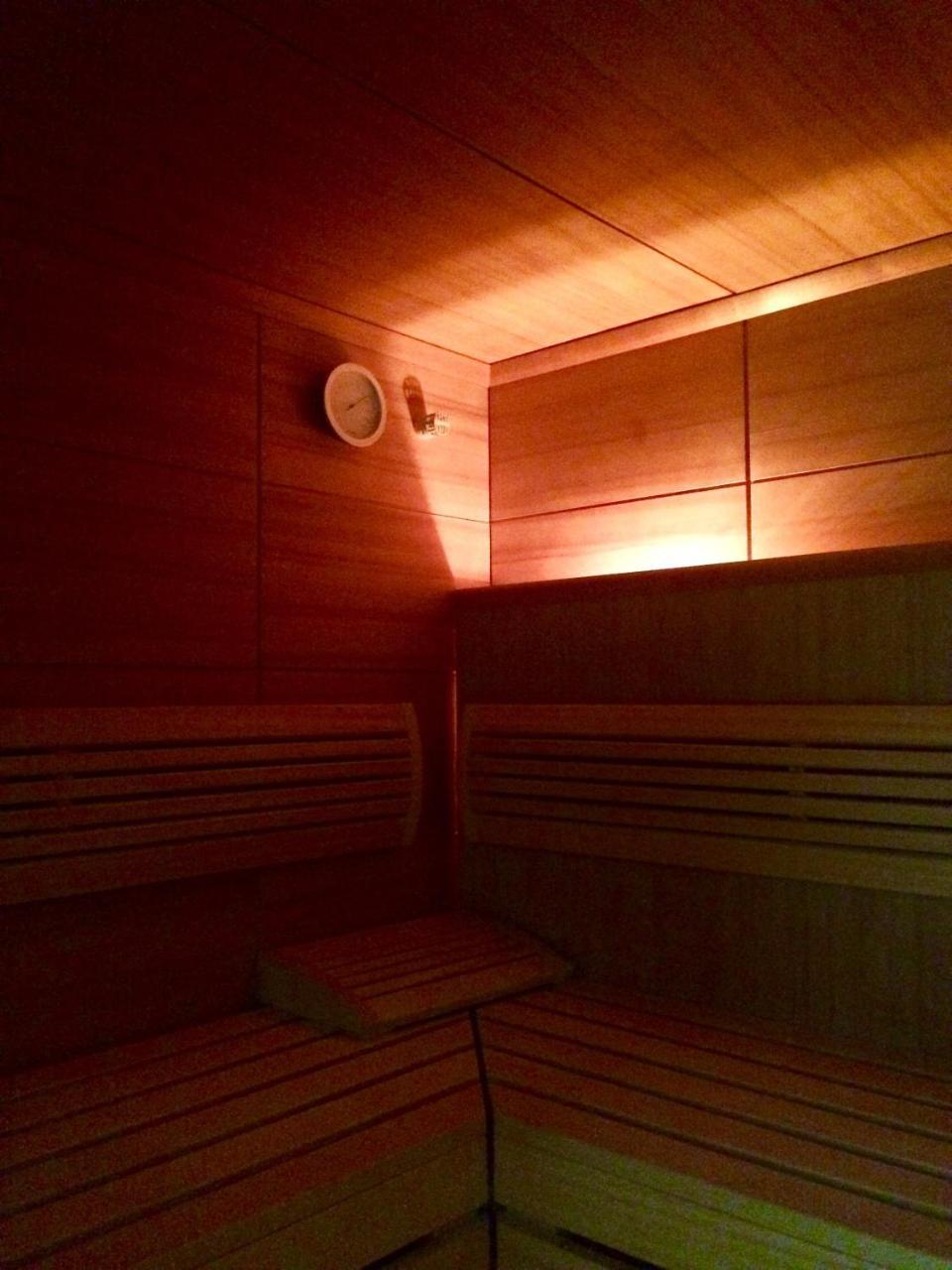 Wellness Hotel Loewe Pöstyén Kültér fotó